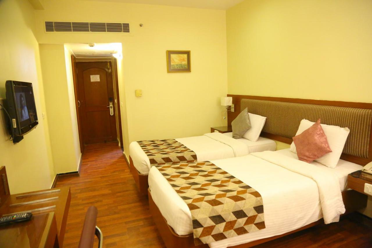 Royal Fort Hotel Visakhapatnam Eksteriør billede